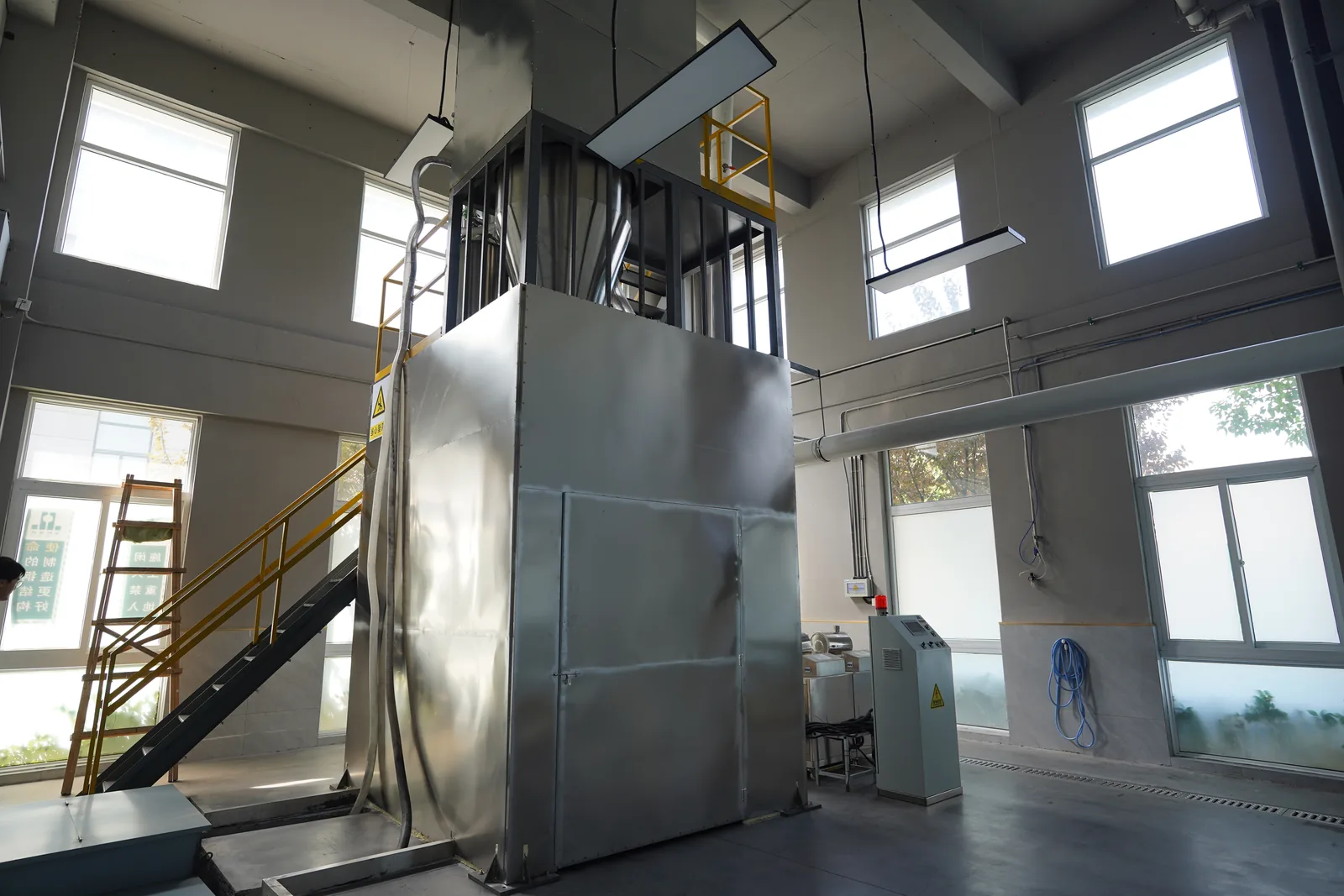 Tianhua batching and mixing equipment for semi-finished material preparation